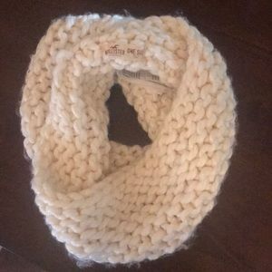Hollister knit infinity scarf